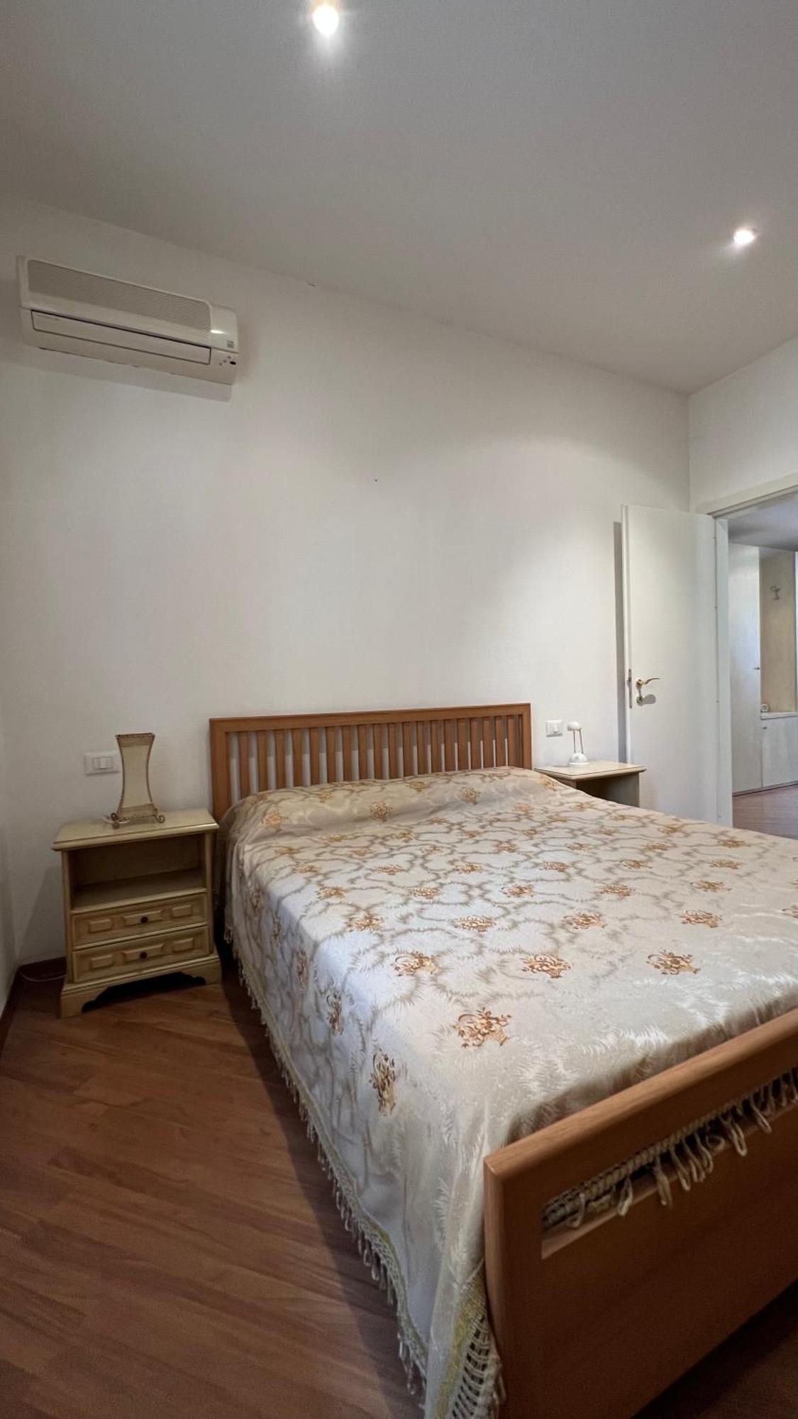 Charming Apartment Near Saragozza Bolonha Exterior foto
