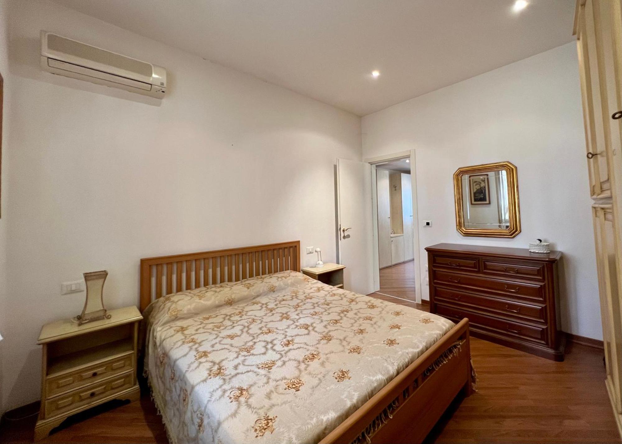 Charming Apartment Near Saragozza Bolonha Exterior foto