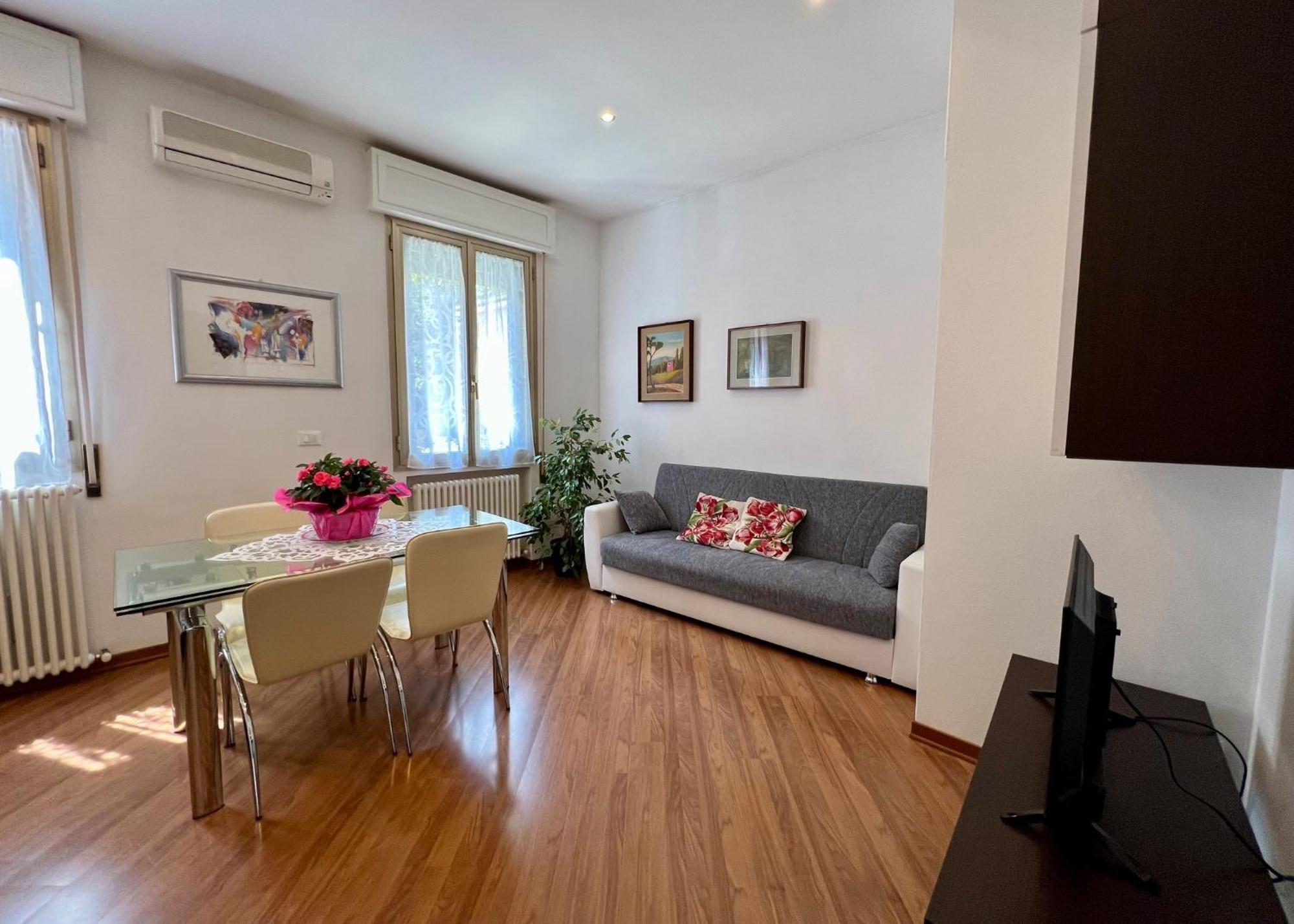 Charming Apartment Near Saragozza Bolonha Exterior foto